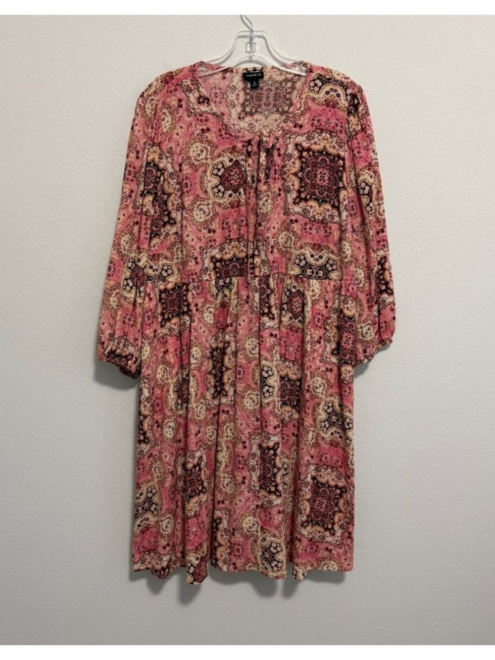 TORRID 3/4 Sleeve Tie Round Neck Boho Patterned Tunic Dress Size 0 (L)